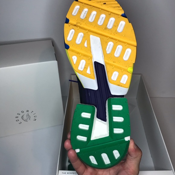 Adidas x Social Status Collab - Picture 9 of 9